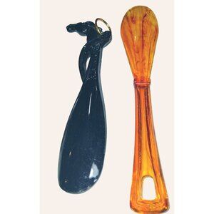 Vintage Black Horse & Amber Marbled Shoe Horn Set - Decorative & Functional Acce